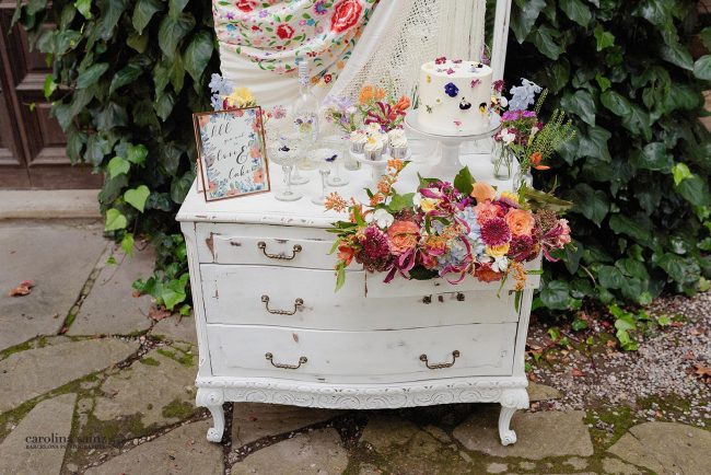 Decoración floral mesa dulce